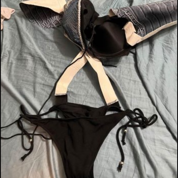 Game of Thrones Halloween Costume - Picture 4 of 7